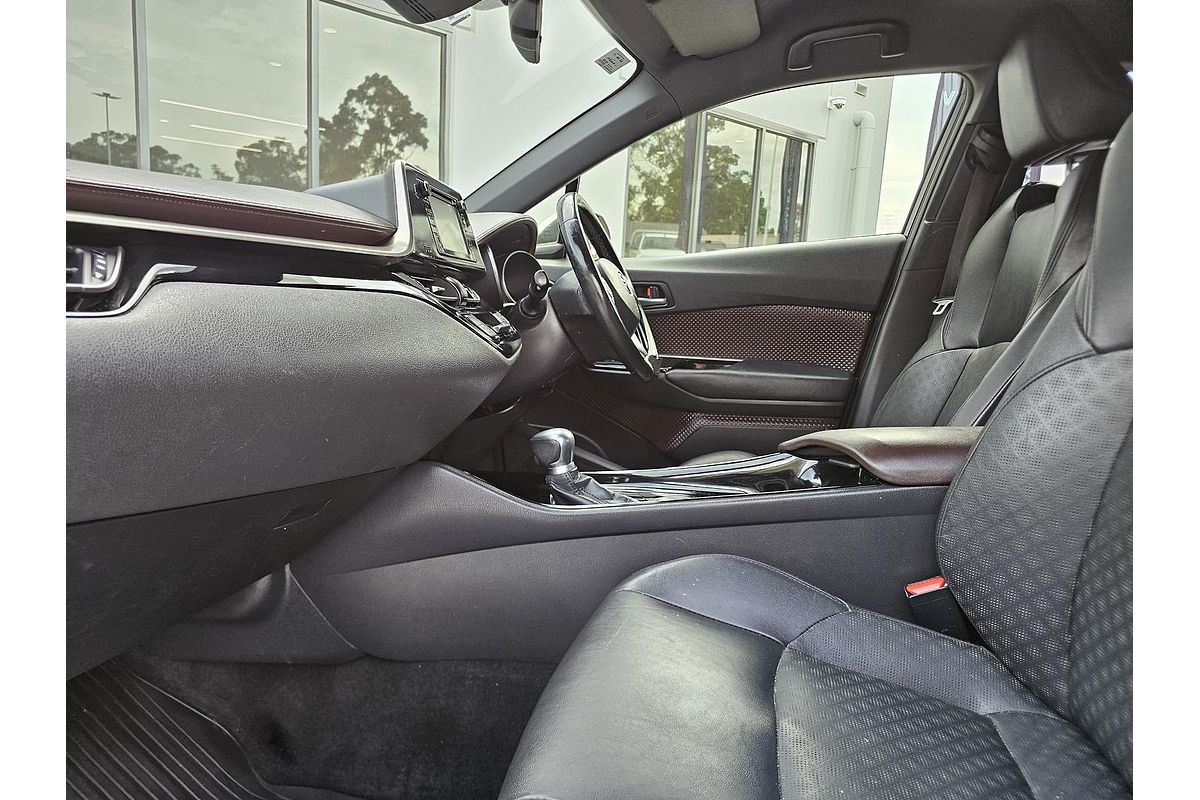 2017 Toyota C-HR Koba NGX10R