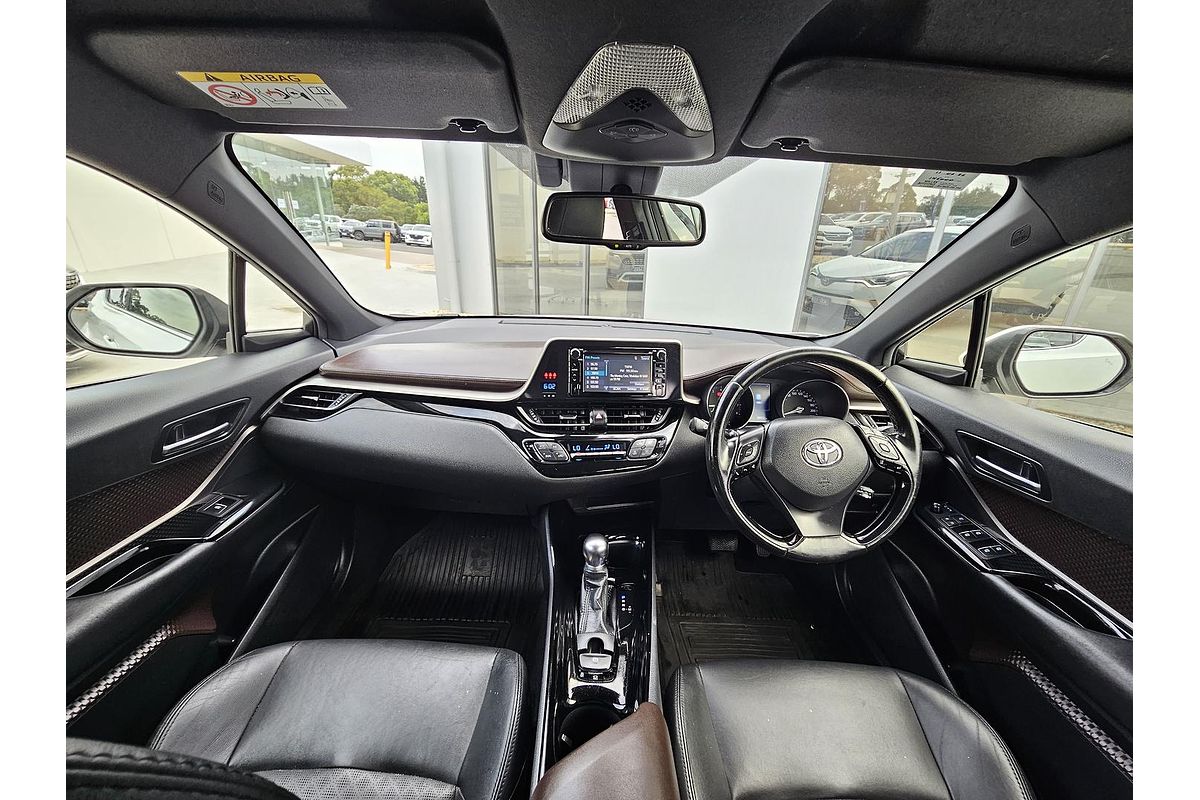 2017 Toyota C-HR Koba NGX10R