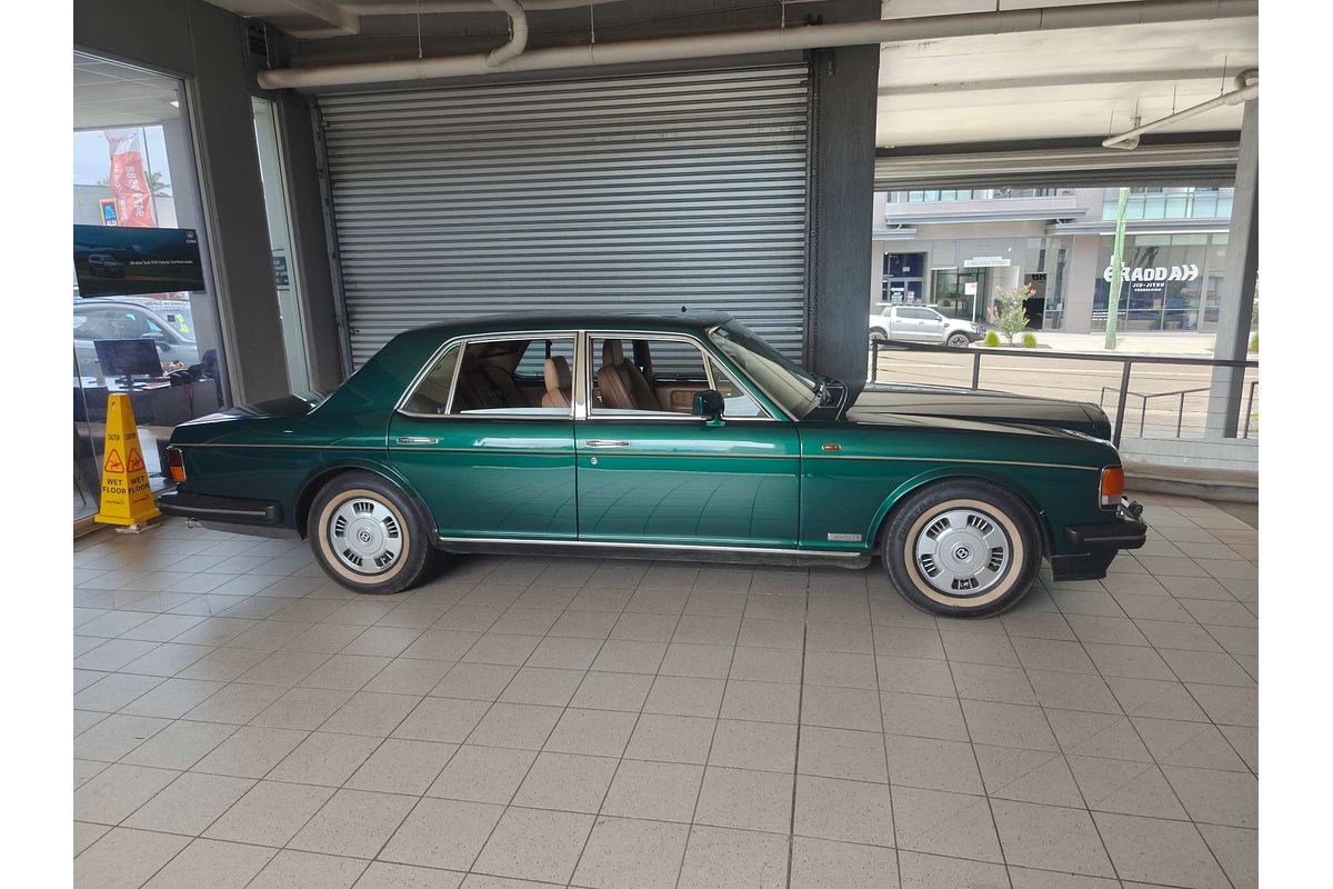 BROOKLANDS 6.8L V8 ELECTRONIC F/INJ 4 SP AUTOMATIC 4D SALOON 