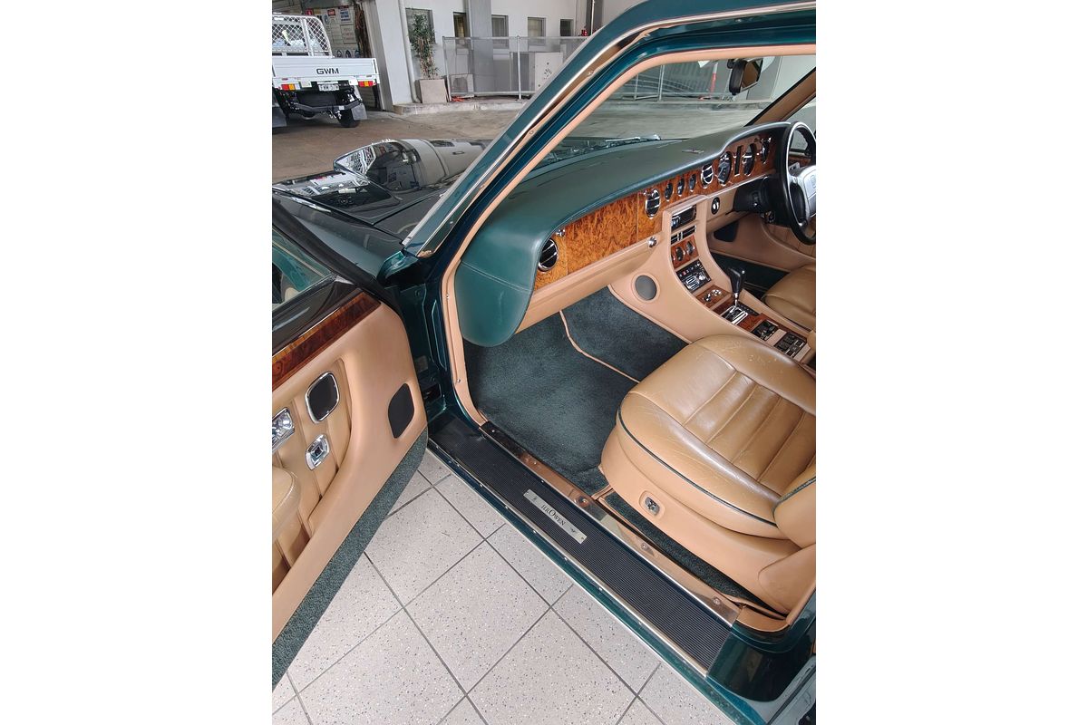 BROOKLANDS 6.8L V8 ELECTRONIC F/INJ 4 SP AUTOMATIC 4D SALOON 