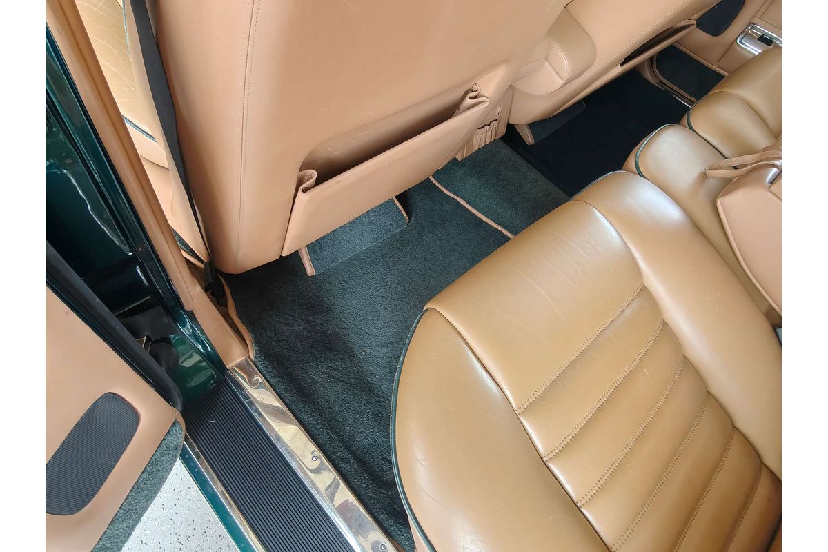 BROOKLANDS 6.8L V8 ELECTRONIC F/INJ 4 SP AUTOMATIC 4D SALOON 