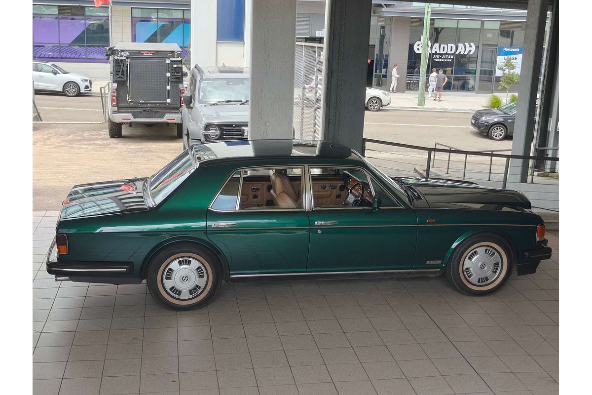 BROOKLANDS 6.8L V8 ELECTRONIC F/INJ 4 SP AUTOMATIC 4D SALOON 