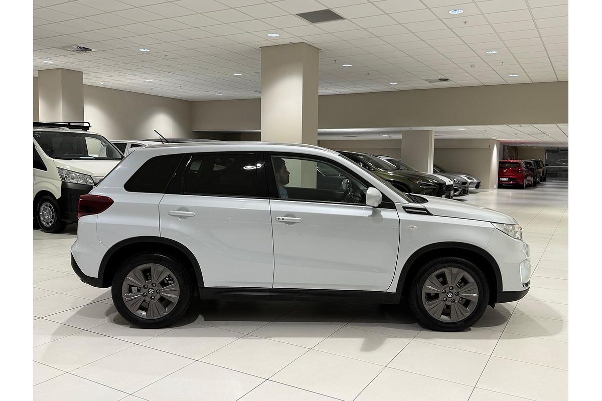 2022 Suzuki Vitara LY Series II