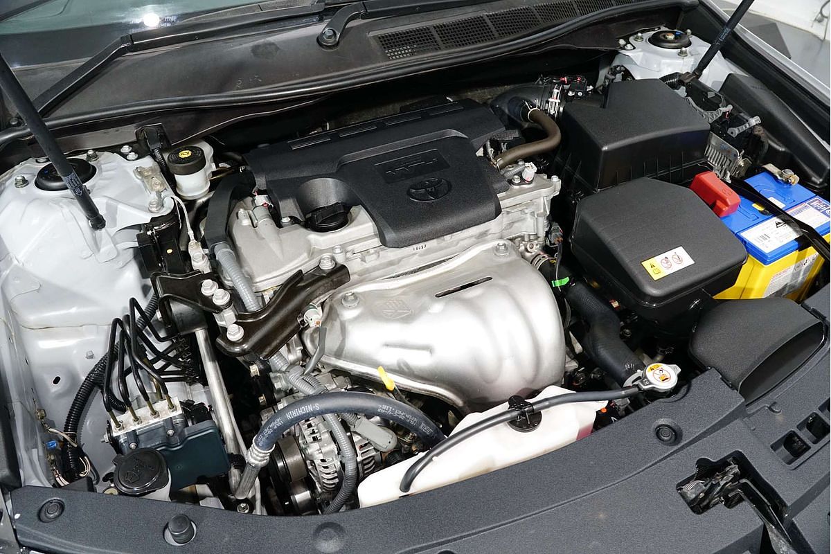 2017 Toyota Camry Atara S ASV50R