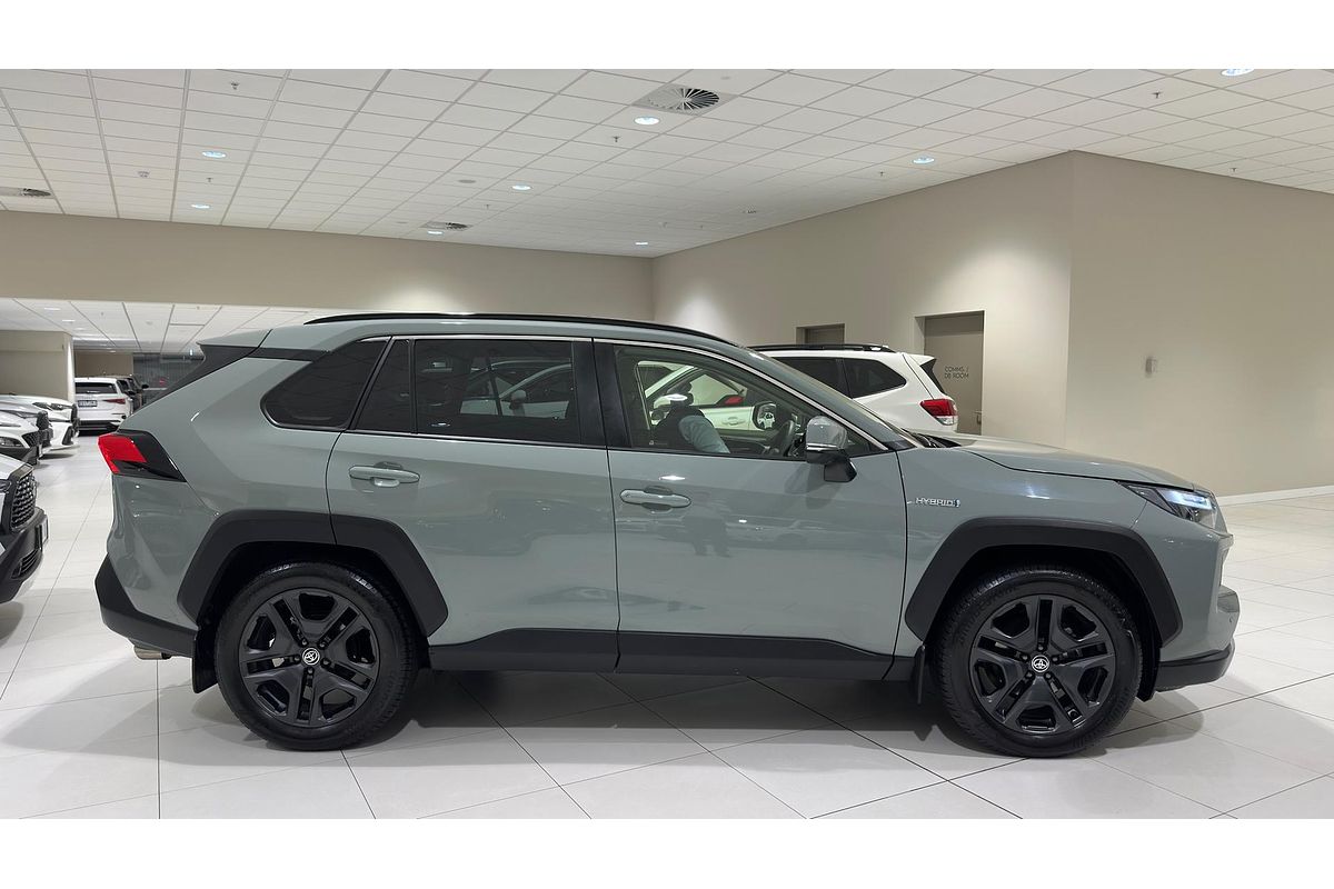 2024 Toyota RAV4 Edge AXAH54R