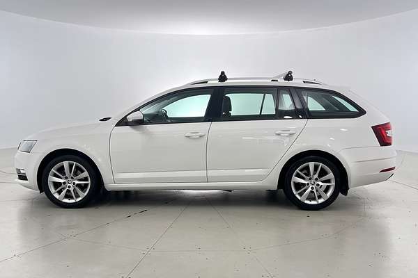 2020 SKODA Octavia 110TSI NE thumb-1