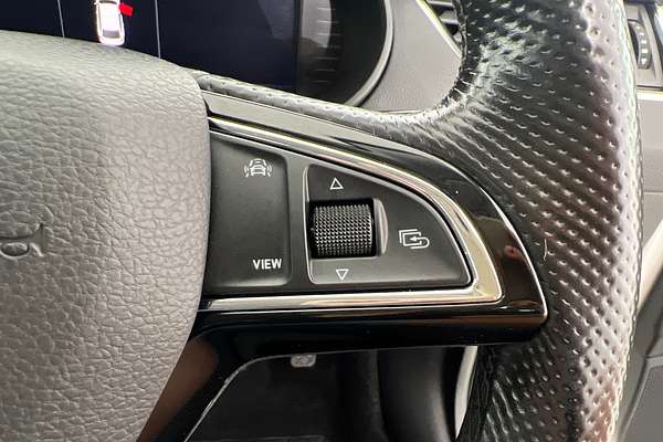 2020 SKODA Octavia 110TSI NE thumb-12