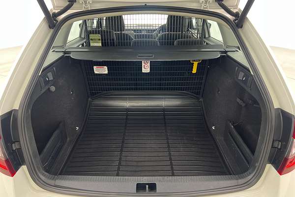 2020 SKODA Octavia 110TSI NE thumb-17