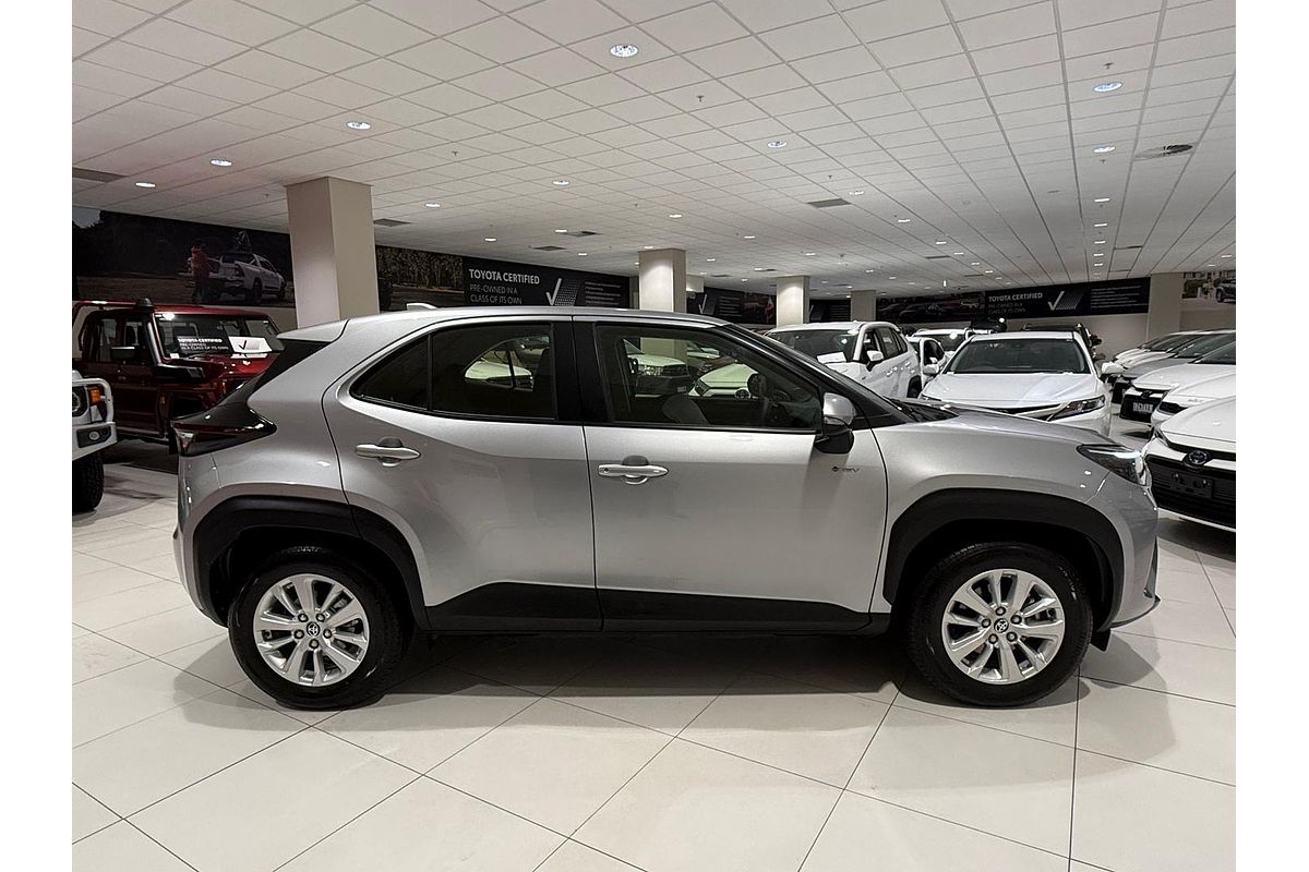 2024 Toyota Yaris Cross Hybrid Yaris Cross Hybrid GX 1.5L Auto CVT Hatch