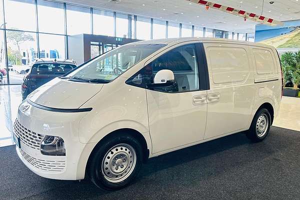2024 Hyundai STARIA LOAD US4.V3