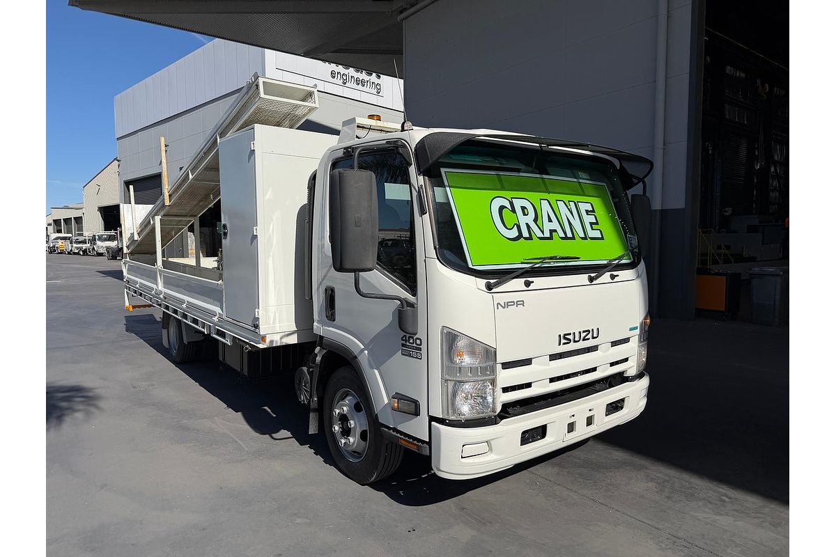 2013 Isuzu Npr 400