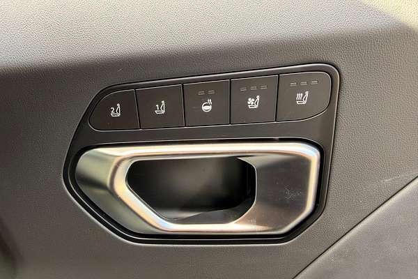 2025 Kia K4 GT-Line CL4m thumb-26