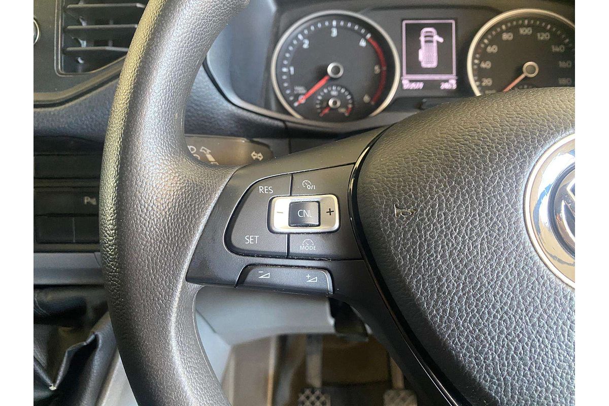 CRAFTER 35 TDI340 RUNNER SY1 MEDIUM WHEELBASE MANUAL MY18