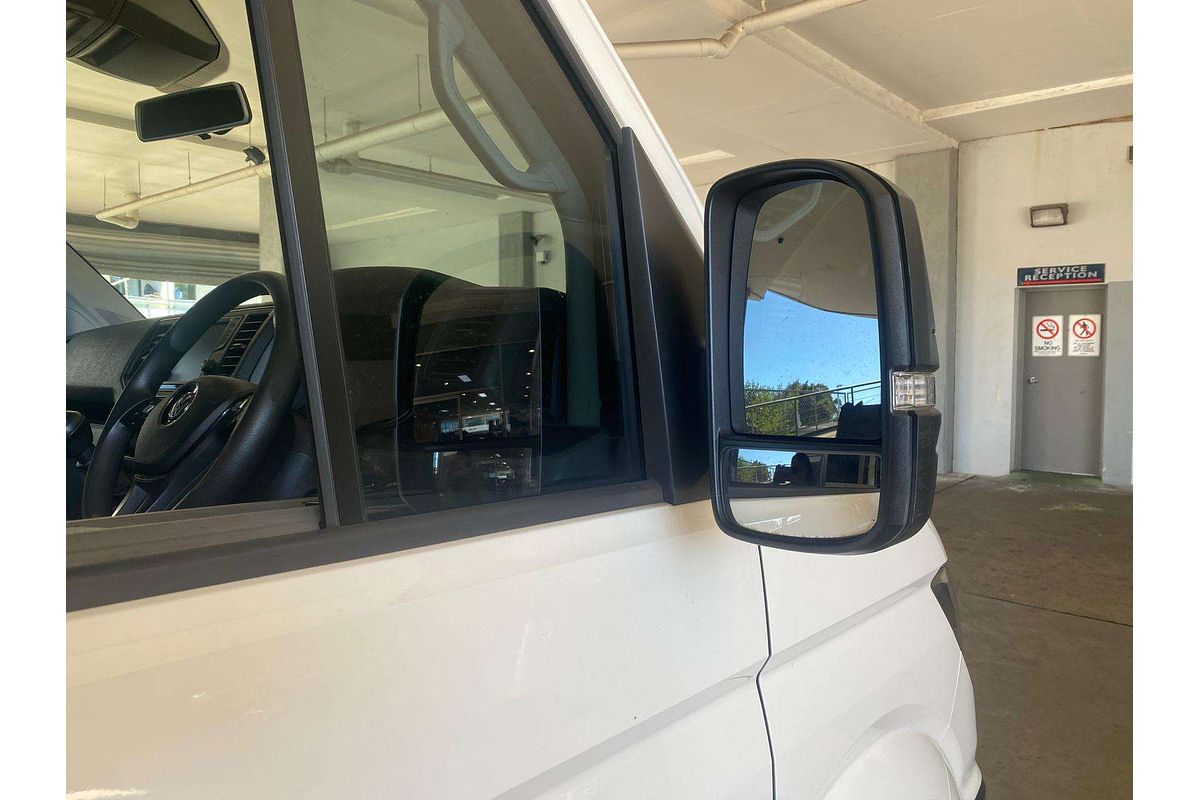 CRAFTER 35 TDI340 RUNNER SY1 MEDIUM WHEELBASE MANUAL MY18