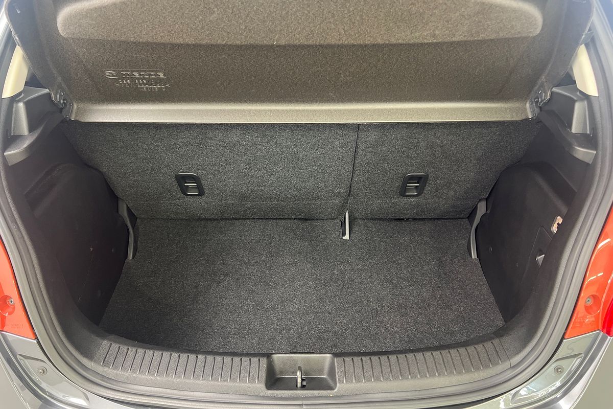 2014 Mazda 2 Neo Sport DE Series 2