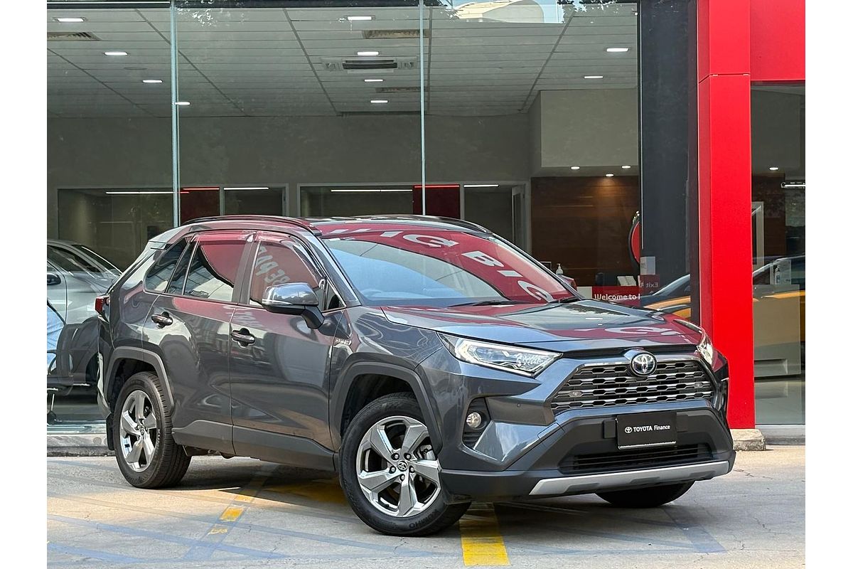 2021 Toyota RAV4 GXL AXAH54R