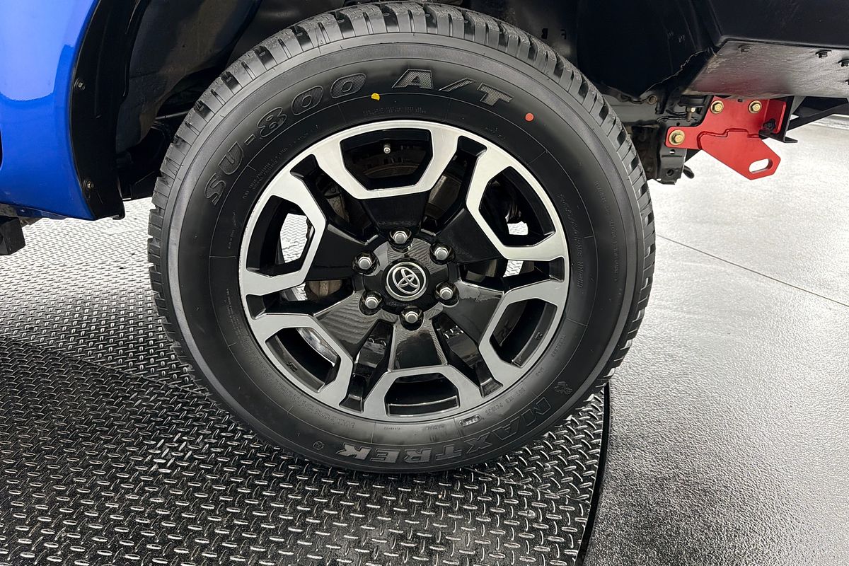 2021 Toyota Hilux SR5 GUN126R 4X4