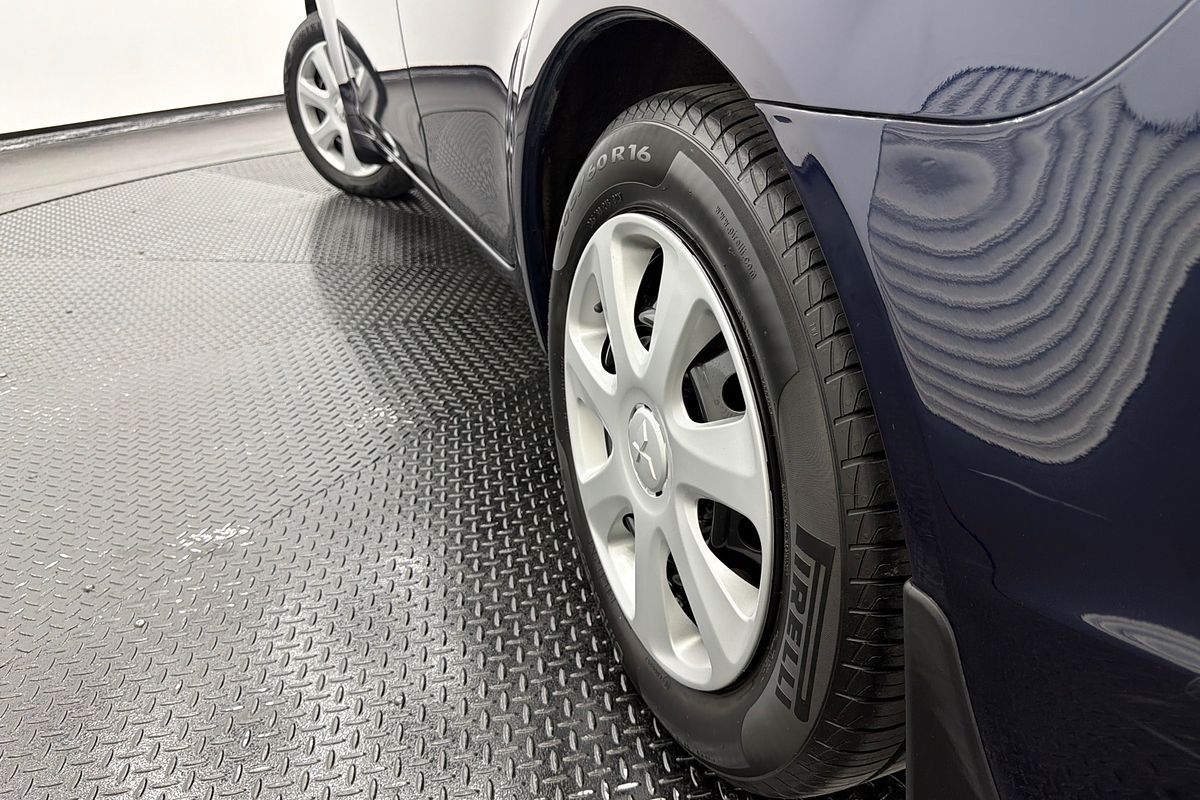 2013 Mitsubishi Lancer ES CJ