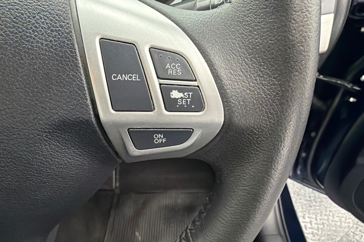 2013 Mitsubishi Lancer ES CJ