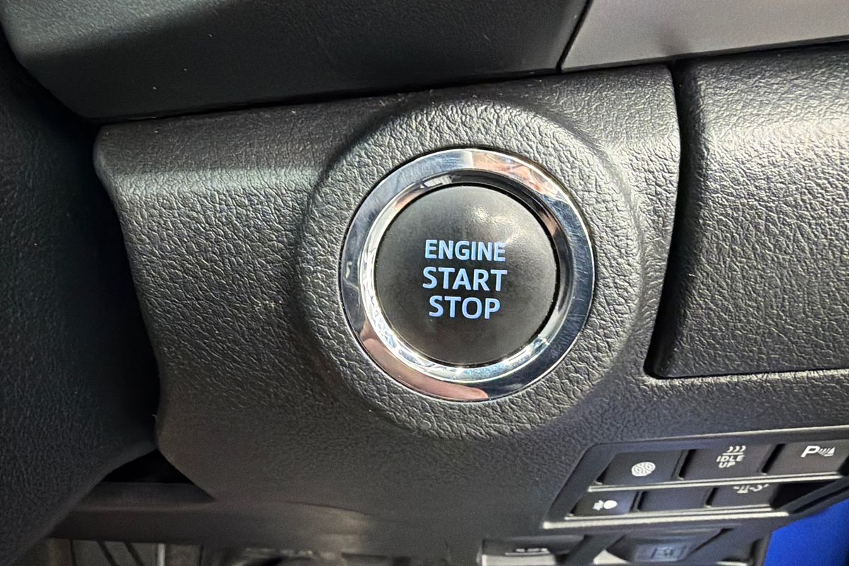 2021 Toyota Hilux SR5 GUN126R 4X4