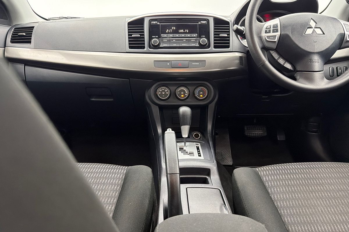 2013 Mitsubishi Lancer ES CJ