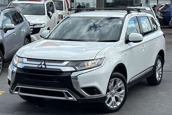 2021 Mitsubishi Outlander ES ZL