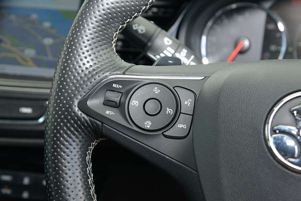 2017 Holden Commodore RS-V ZB thumb-13