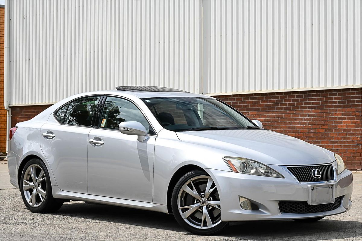 2009 Lexus IS IS350 Version S GSE21