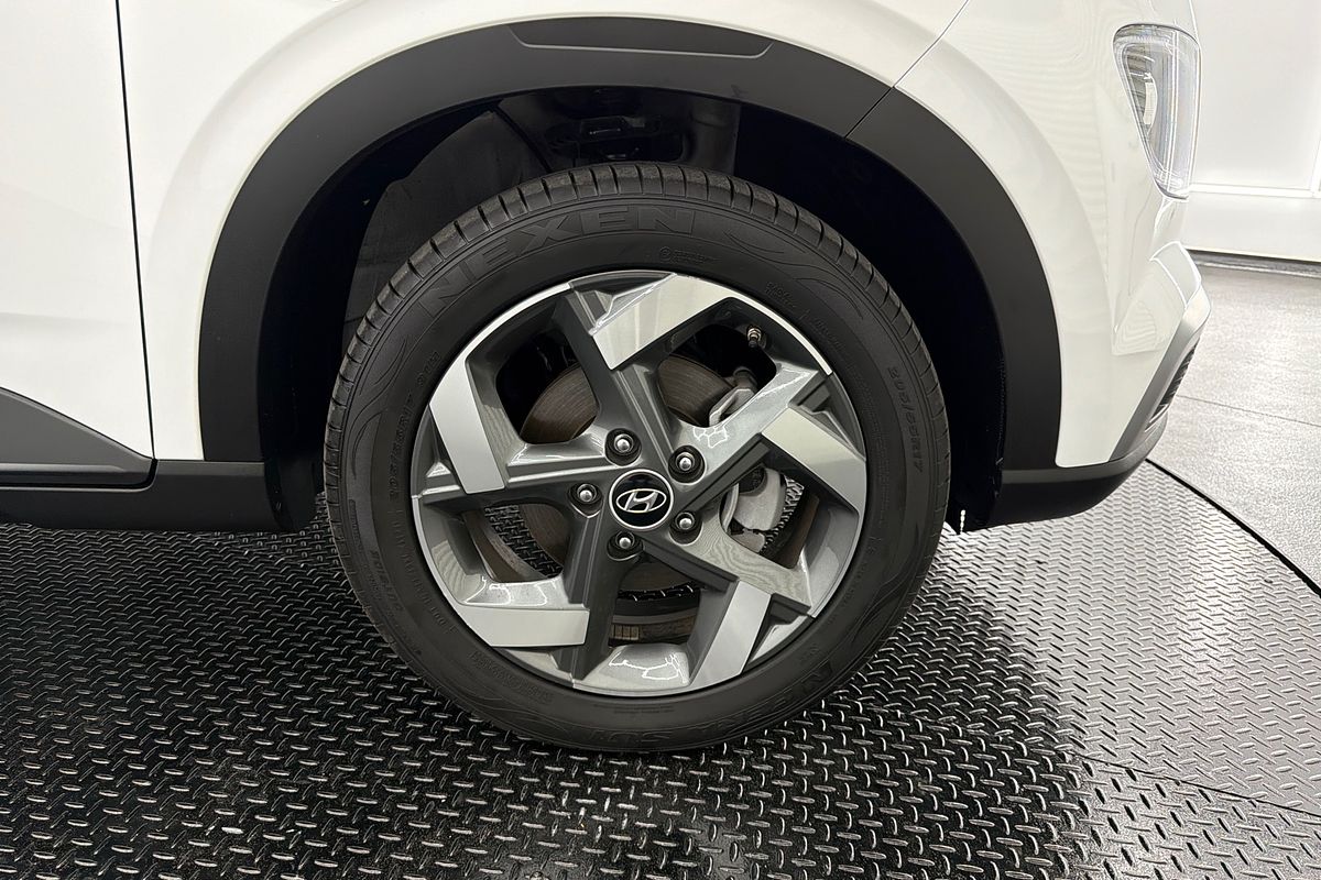 2024 Hyundai Venue Active QX.V5