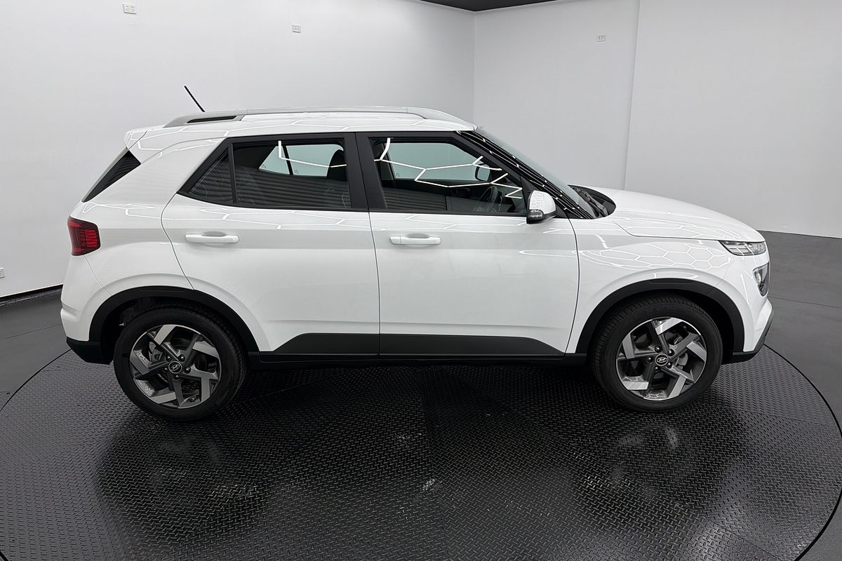 2024 Hyundai Venue Active QX.V5