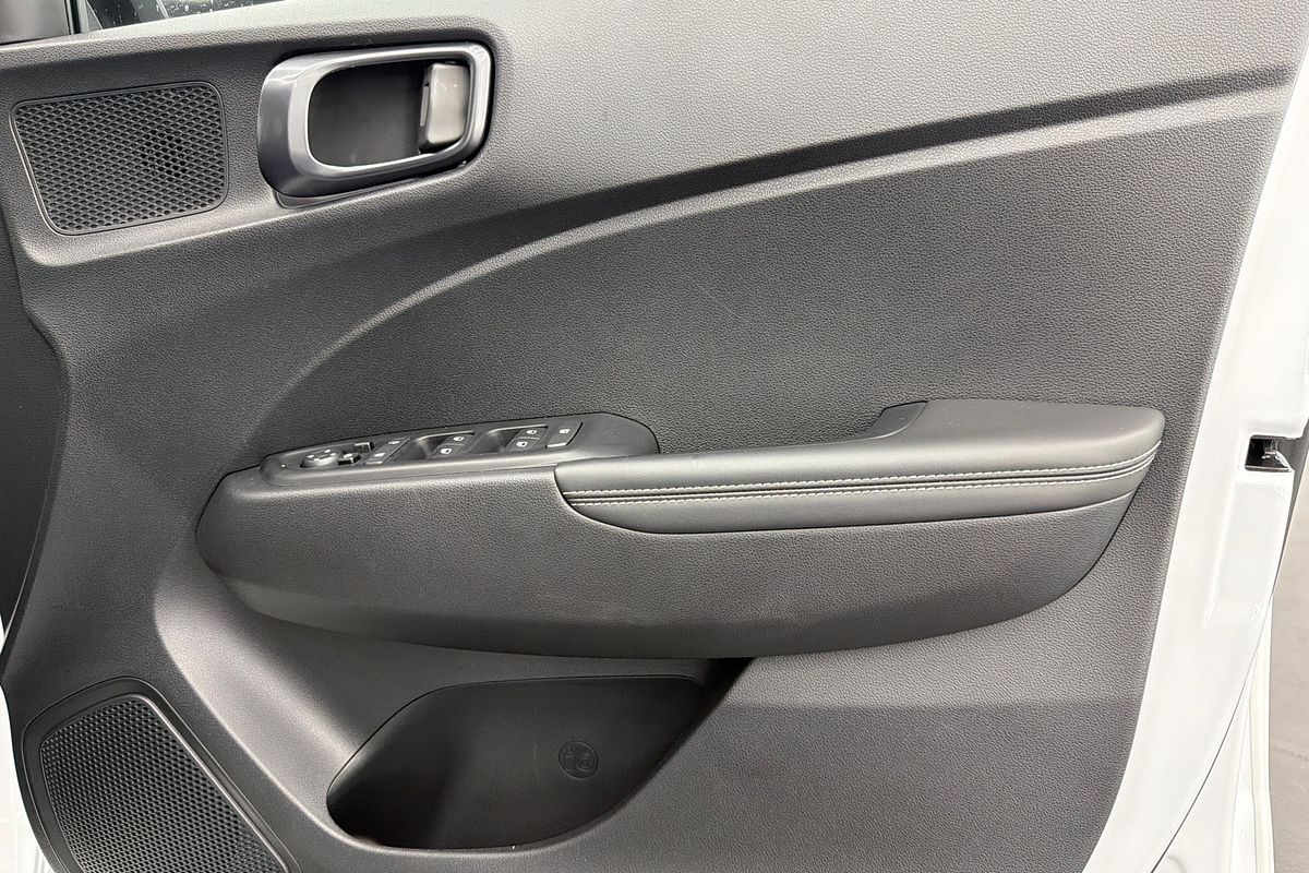 2024 Hyundai Venue Active QX.V5