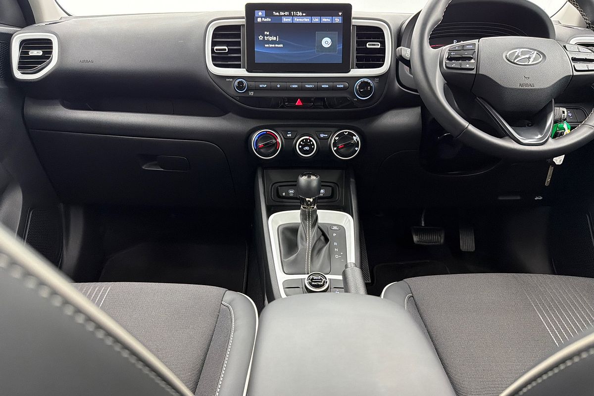 2024 Hyundai Venue Active QX.V5