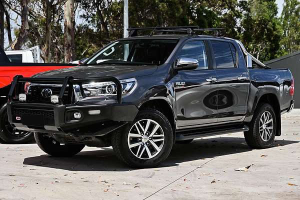 2019 Toyota Hilux SR5 GUN126R 4X4
