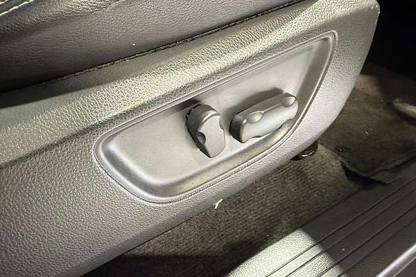 2020 Mitsubishi Triton GSR MR 4X4 thumb-14