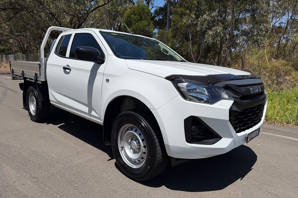 2024 Isuzu D-MAX SX 4X4