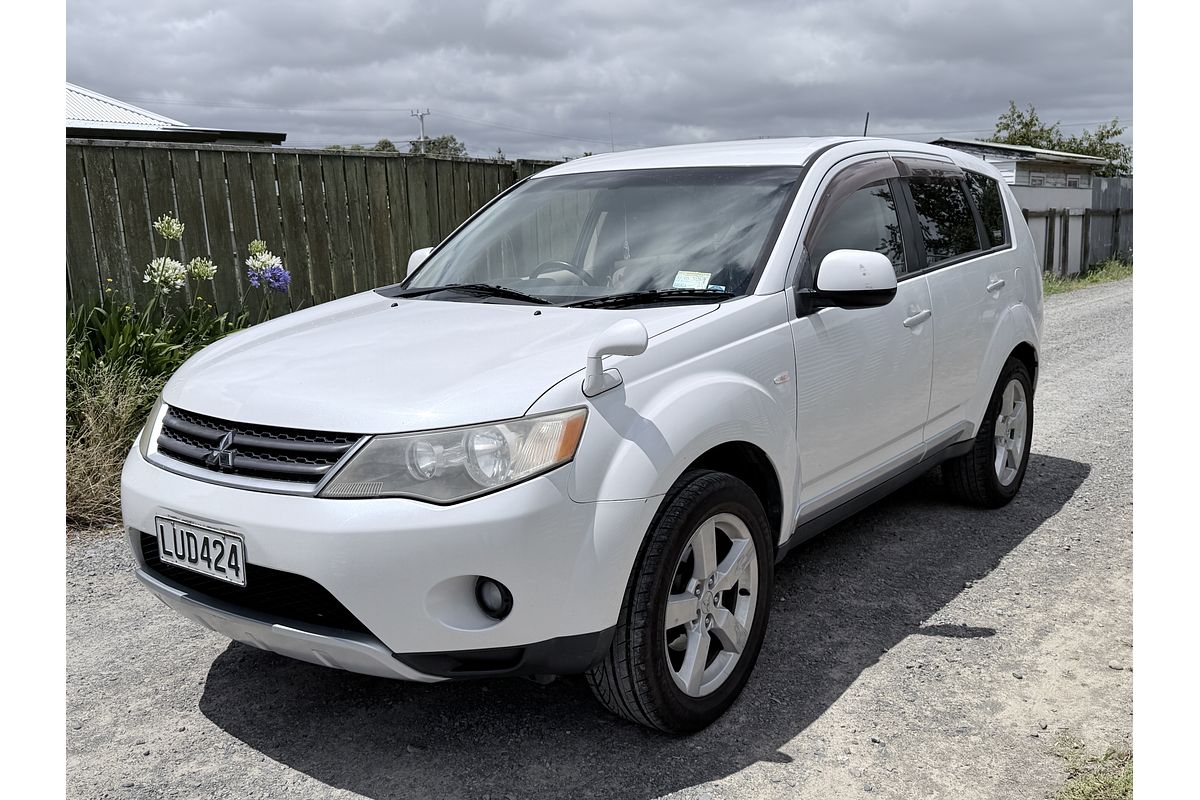 2007 Mitsubishi OUTLANDER