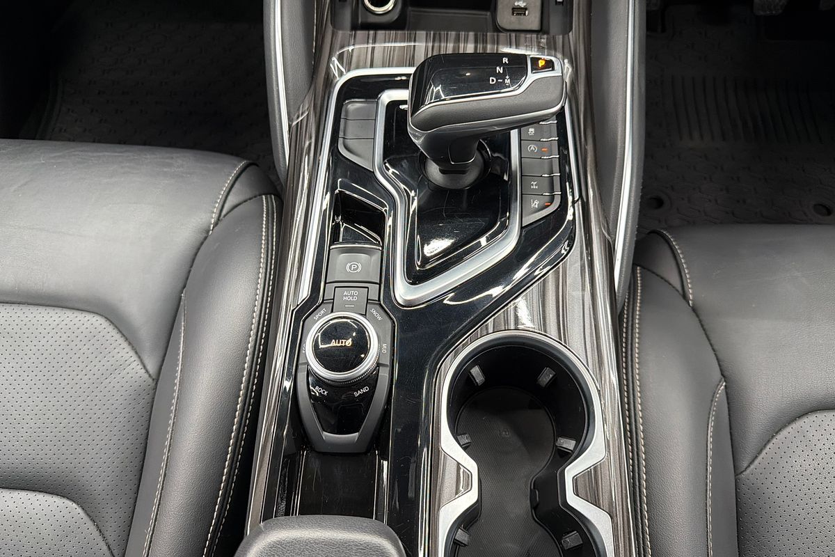 2021 LDV D90 Executive SV9A