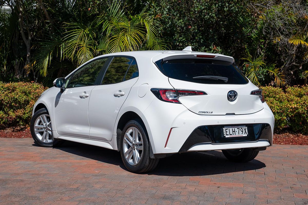 2020 Toyota Corolla SX MZEA12R