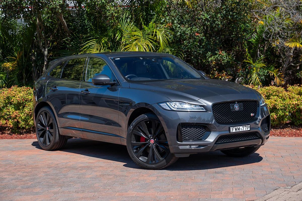 2016 Jaguar F-PACE 35t S X761