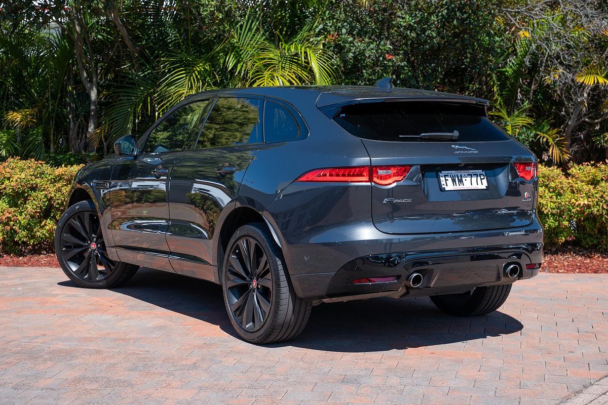 2016 Jaguar F-PACE 35t S X761