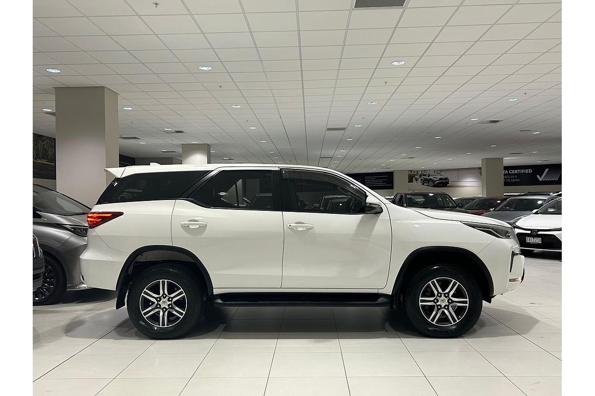 2021 Toyota Fortuner GX GUN156R