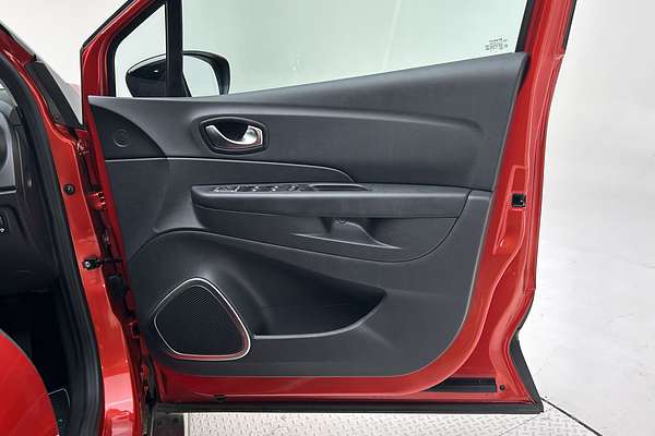 2018 Renault Captur Intens J87 thumb-18