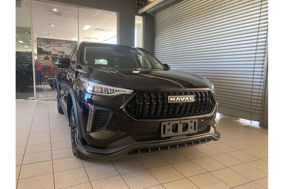 Jolion Pro Ultra Vanta Petrol Auto 4x2