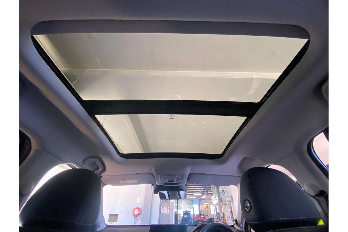 Jolion Pro Ultra Vanta Petrol Auto 4x2