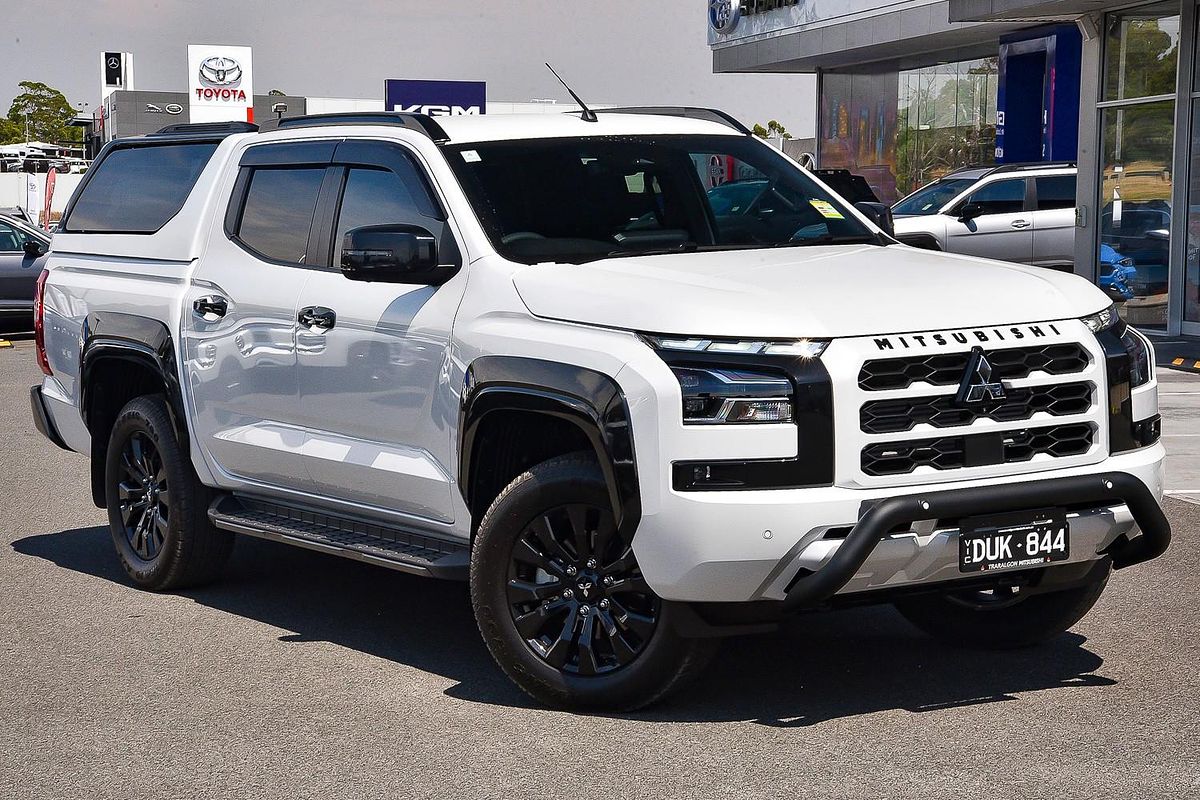 2025 Mitsubishi Triton GSR MV 4X4