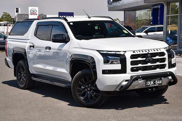 2025 Mitsubishi Triton GSR MV 4X4