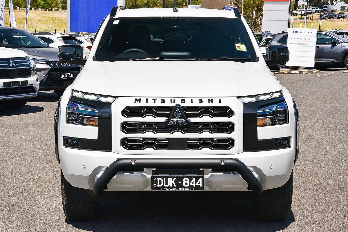 2025 Mitsubishi Triton GSR MV 4X4