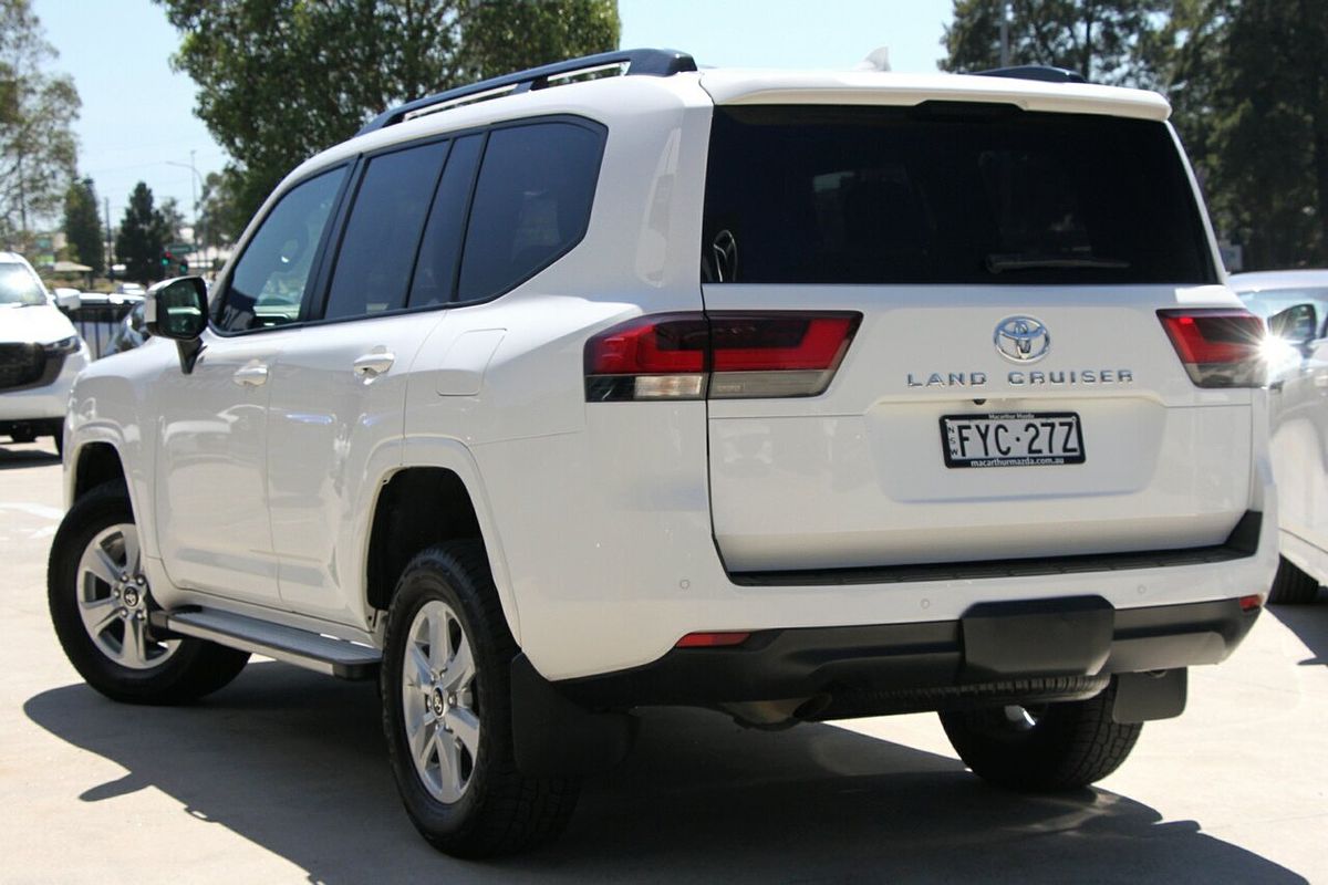 2023 Toyota Landcruiser GXL FJA300R