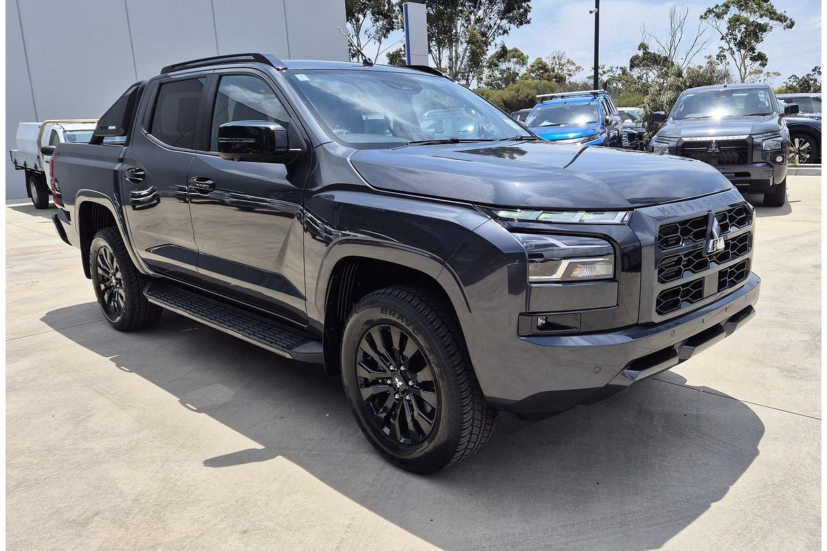 2025 Mitsubishi Triton GSR MV 4X4