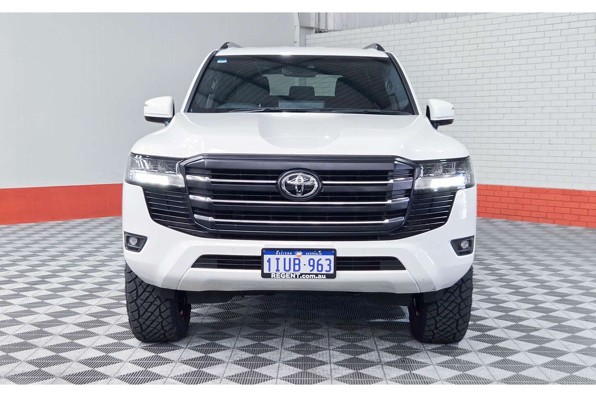 2024 Toyota Landcruiser GXL FJA300R